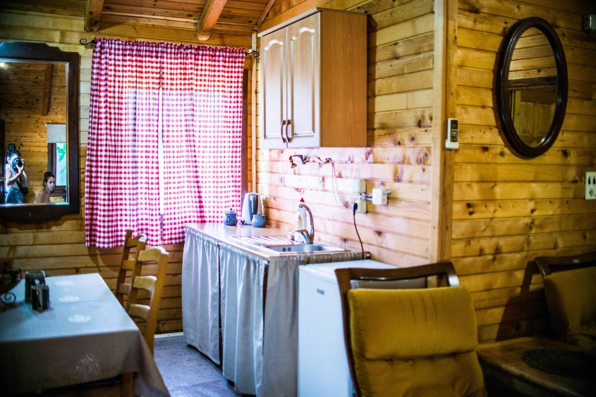 Wooden Village Resort Ponari Экстерьер фото